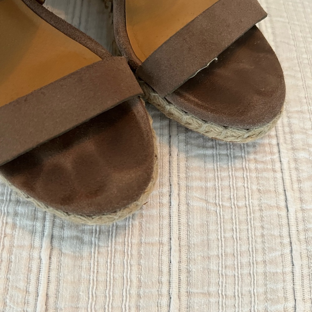 Dolce Vita Keep Kova Wedges - Picture 3 of 8